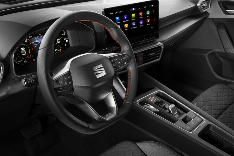Торпедо Seat Leon Sportstourer FR 2020 года  (WW) (фото 10 из 29)